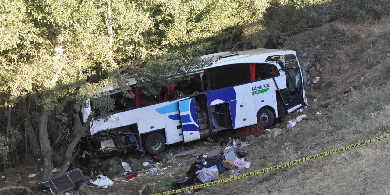12 kişinin öldüğü kazanın nedeni belli oldu: Otobüs şoförü kalp krizi geçirmiş