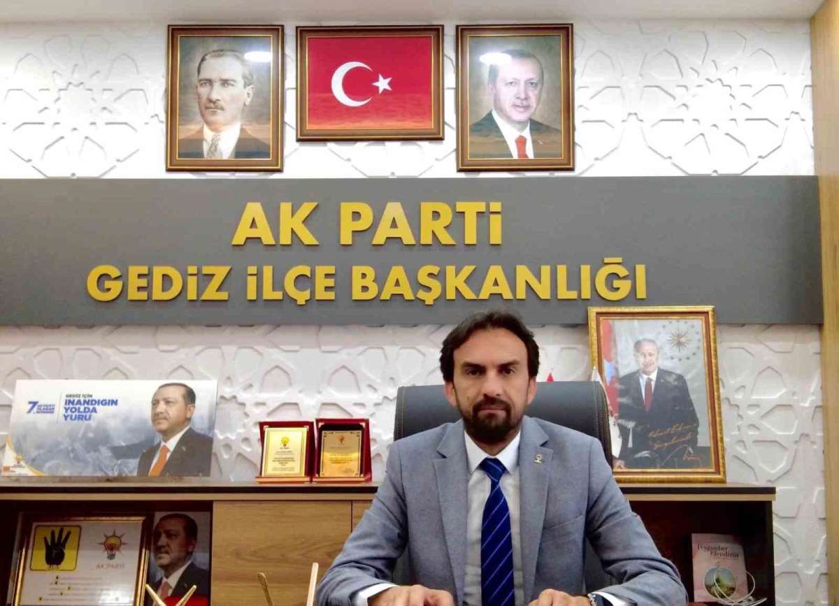 AKP'de bir ilçe başkanı daha istifa etti