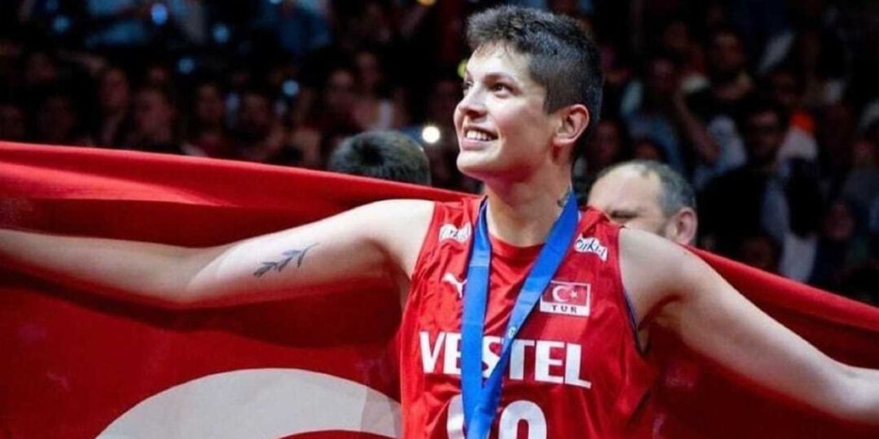 Galatasaray derneğinden Ebrar açıklaması: Sesi çok çıkan bir azınlık tarafından yapılan saldırılar kesinlikle kabul edilemez