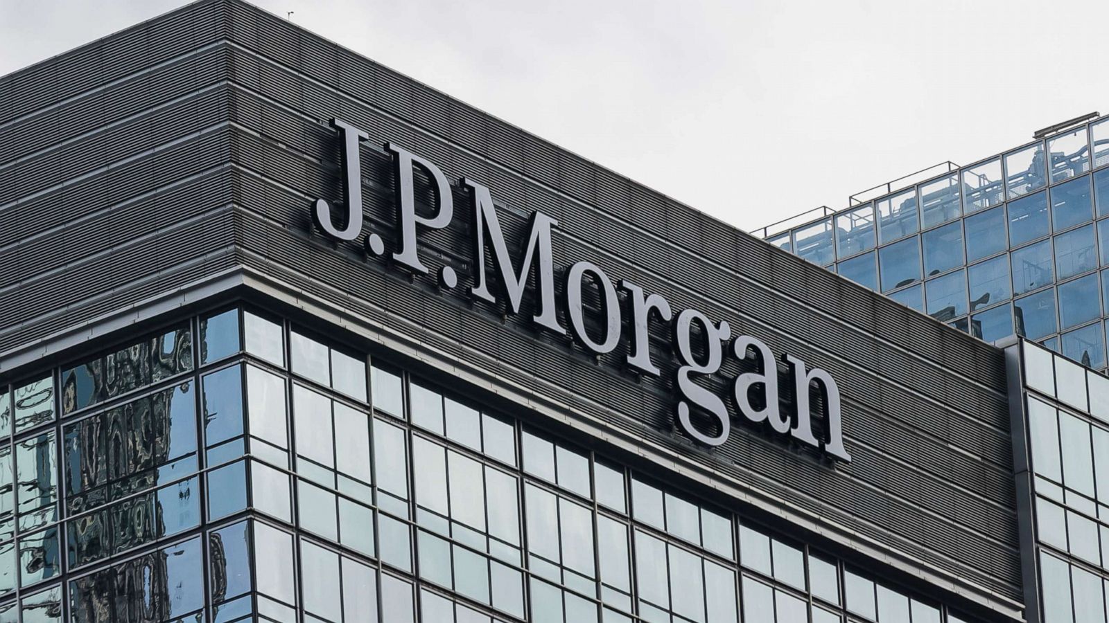 JPMorgan: Dolarizasyon ve kur şoku riski görmüyoruz