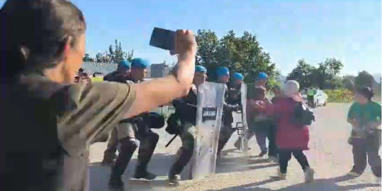 İzmir'de işçilere jandarma müdahalesi: Çok sayıda gözaltı var