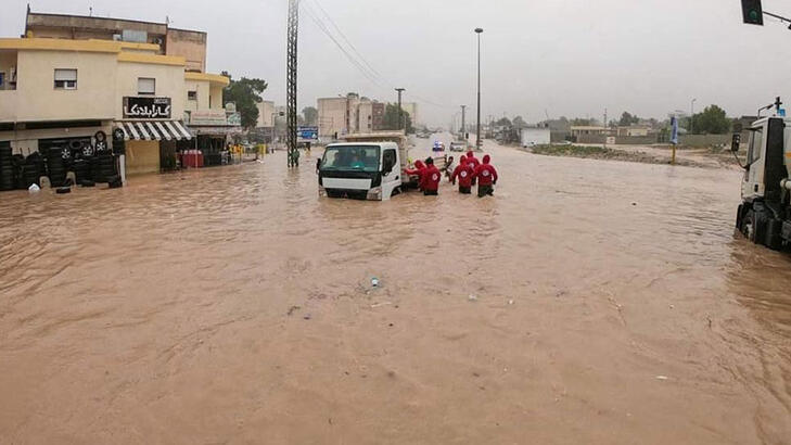 Libya'da sel felaketi sonrası yer altı sularında çürüyen cesetler nedeniyle bakteri tespit edildi