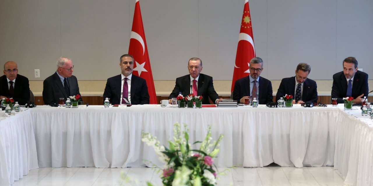 Erdoğan, düşünce kuruluşu temsilcileriyle bir araya geldi: AB üyeliği vurgusu