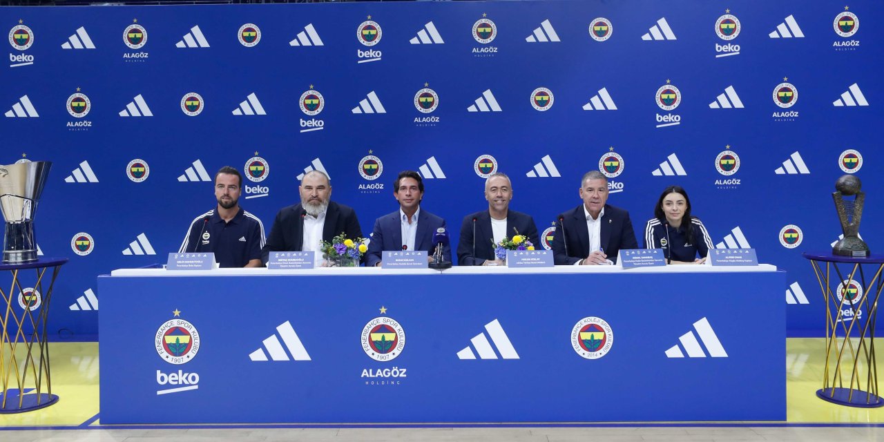 Fenerbahçe'de yeni imzalar atıldı