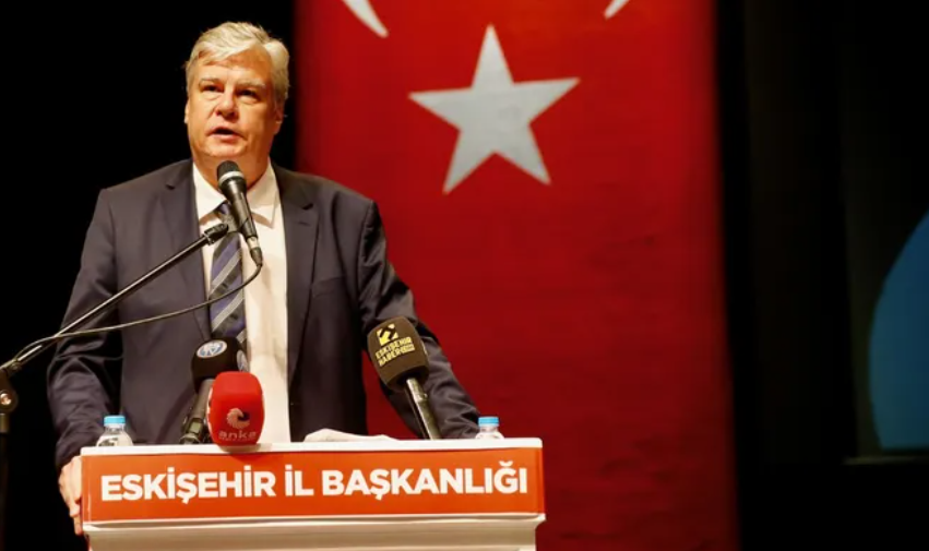 CHP Genel Başkanı adayı Örsan Öymen'den CHP Genel Merkezi'ne 'anket' çağrısı