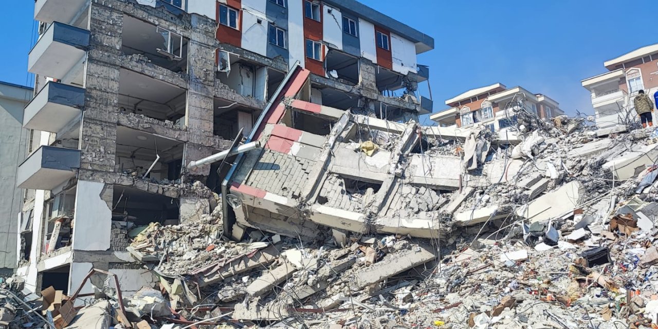 Depremde 26 kişinin öldüğü Said Bey Sitesi soruşturması tamamlandı: En fazla 22,5 yıl hapis istemi