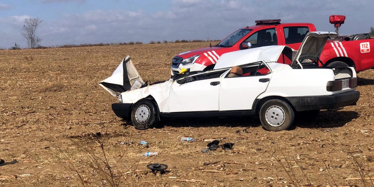 Tekirdağ'da otomobil takla attı: 1 kişi yaşamını yitirdi, 2 kişi yaralı