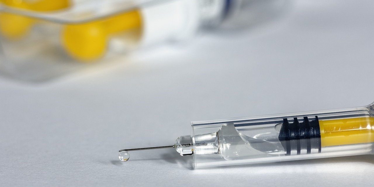 TTB'den Eris Varyantı uyarısı: Aşılar kullanıma girmeli, maske takmaya başlanmalı