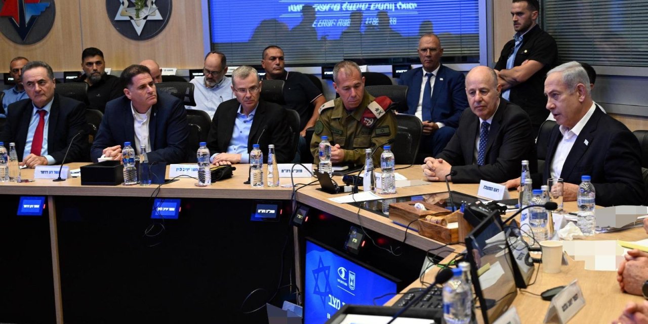 Netanyahu kabine toplantısı sonrası İsrail'in üç hedefini açıkladı: Bu sabahtan itibaren savaştayız