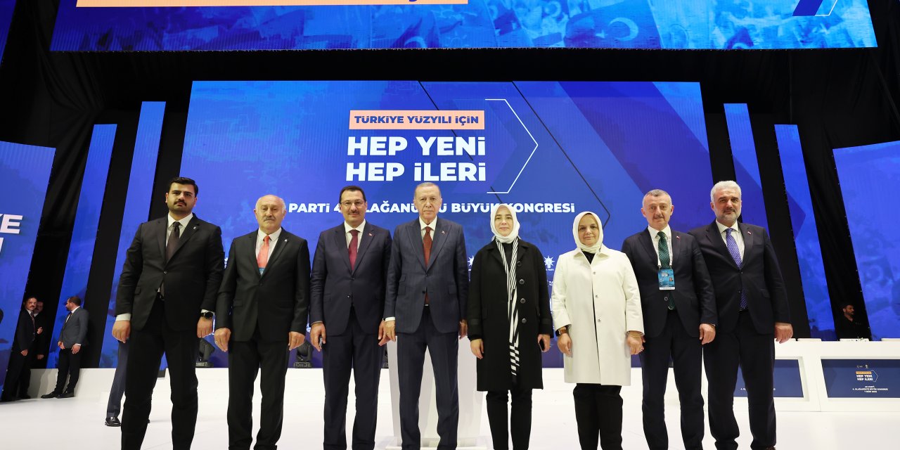 Erdoğan yeniden AKP Genel Başkanı seçildi | Yerel seçimleri de kazanacağız