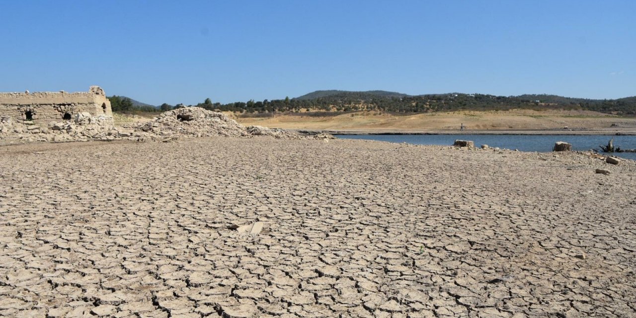 Kuraklık Bodrum'u vurdu: İlçeye su veren 2. baraj da kurudu