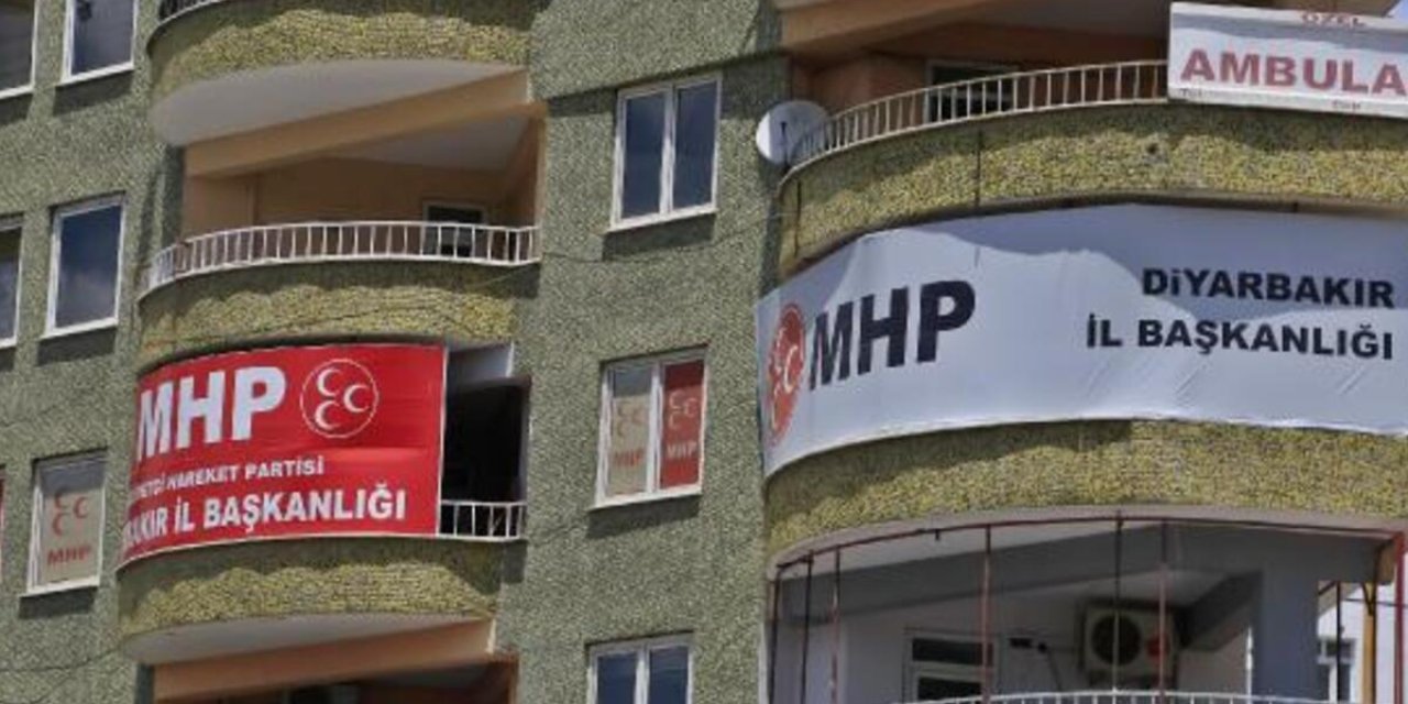 Diyarbakır'da MHP ilçe başkanı, il başkanını şikayet etti: 'Tehdit etti, evimi kurşunlattı'