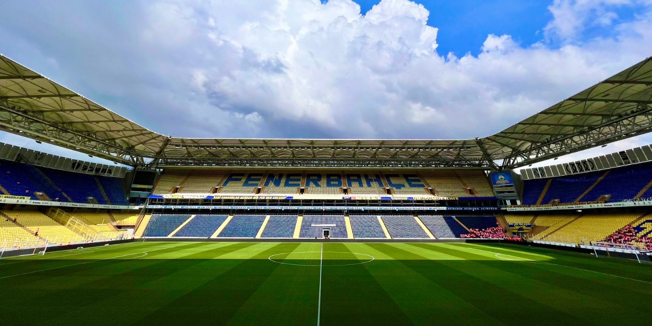 PFDK'dan derbi faturası: Fenerbahçe'ye tribün cezası