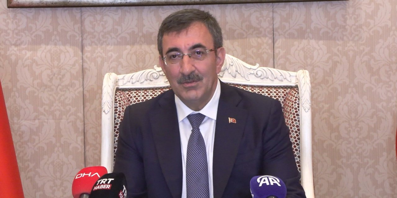Cumhurbaşkanı Yardımcısı Cevdet Yılmaz'dan asgari ücret ve kira açıklaması