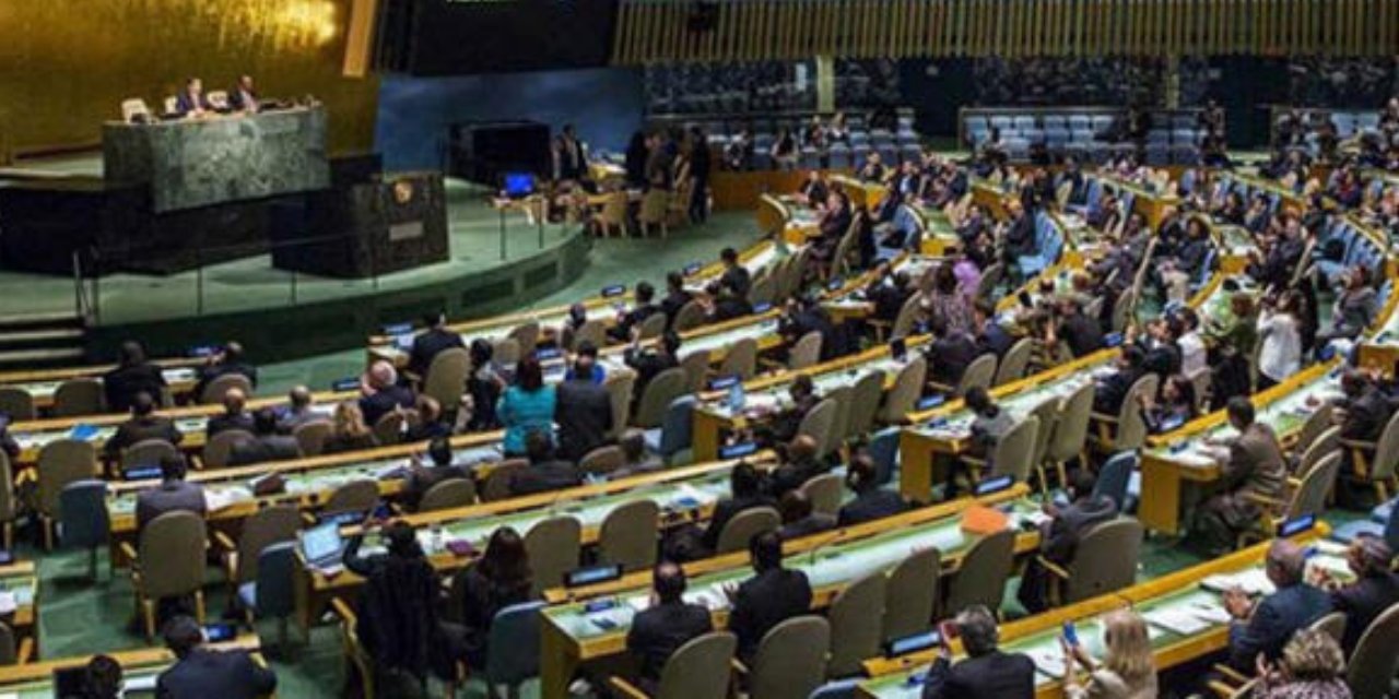 Birleşmiş Milletler, Küba'ya uygulanan ambargoyu ezici bir çoğunlukla reddetti