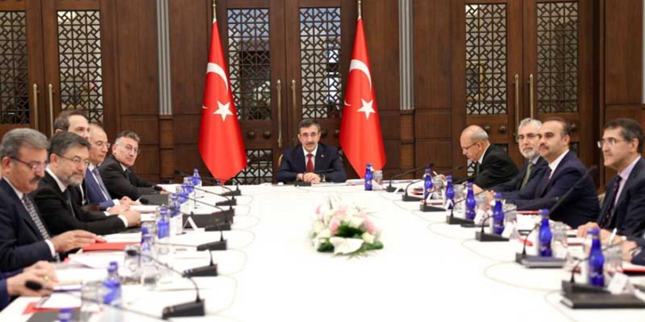 Ekonomi Koordinasyon Kurulu'nun 2 saat 35 dakika süren toplantısından enflasyon mesajı: Daha dirençli hale getirmeyi planlıyoruz