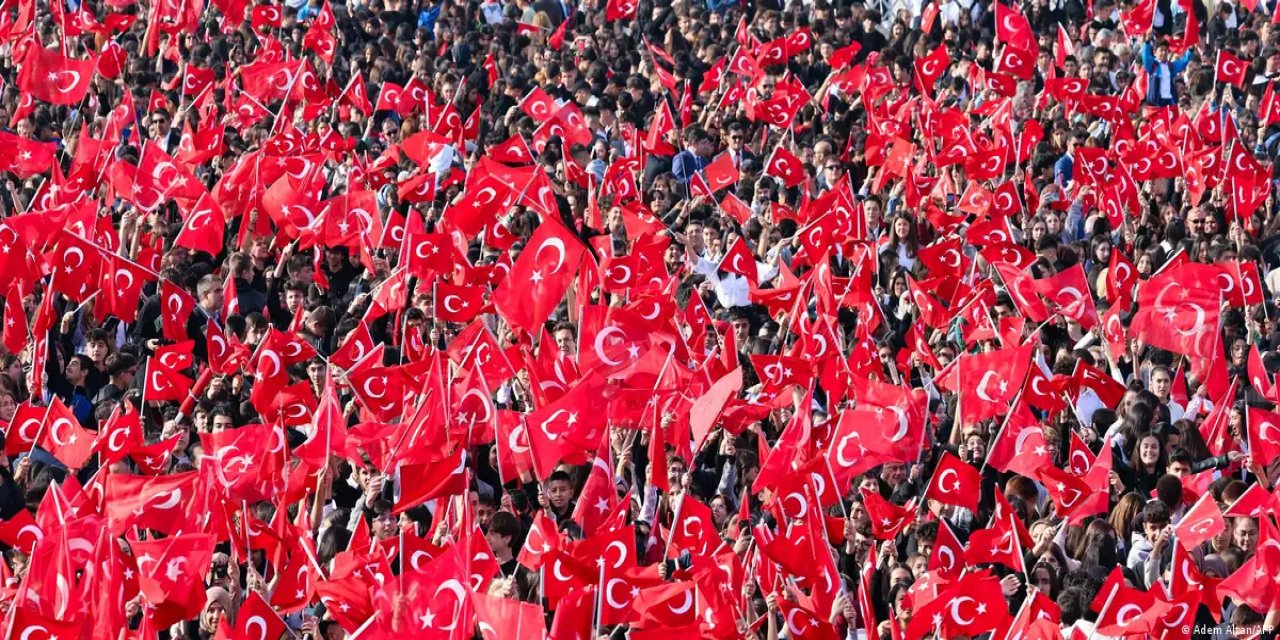 Türkiye'yi yeni yüzyılda hangi sınamalar bekliyor?