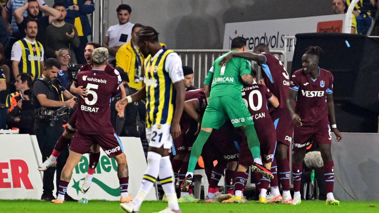 Trabzonspor deplasmanda Fenerbahçe'yi 3-2 mağlup etti