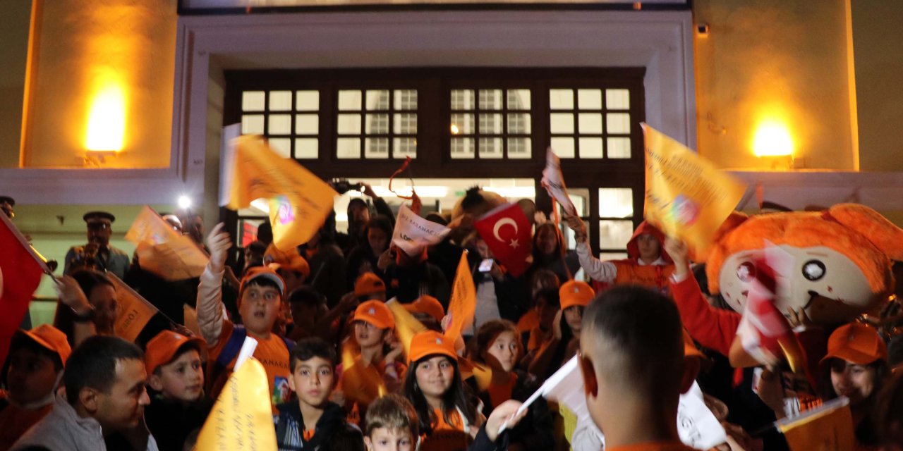 Ankara'dan yola çıkan LÖSEV Sevgi Treni, Kayseri'ye ulaştı