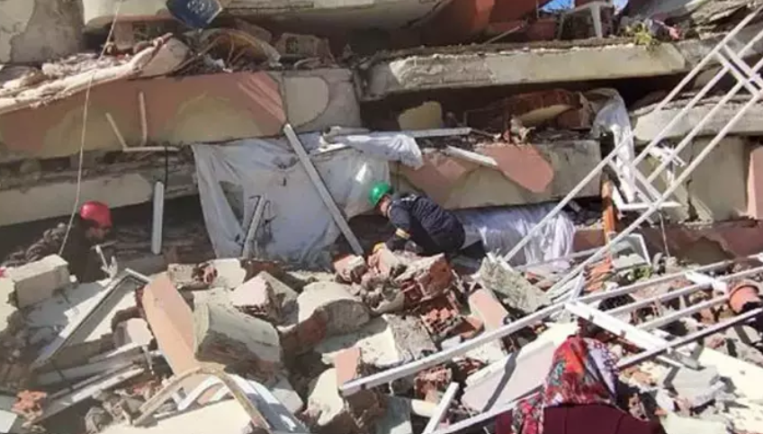 Hatay'da depremden 275 gün sonra enkazdan bir kişinin cansız bedeni çıktı