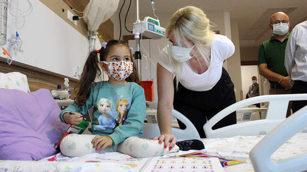 Çocuklarda kanser vakaları artıyor: Türkiye'de bir yıl içinde 3 bin 500 çocuğa kanser tanısı