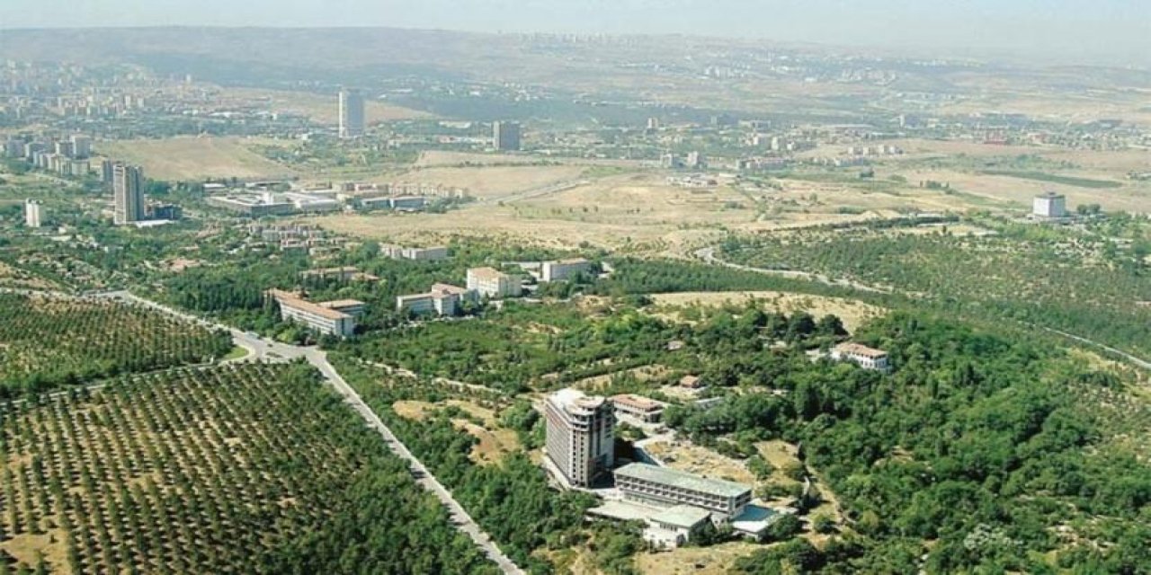 Türk-İş, genel merkez binasını AOÇ'a yapmak için Mimarlar Odası'ndan belge istedi