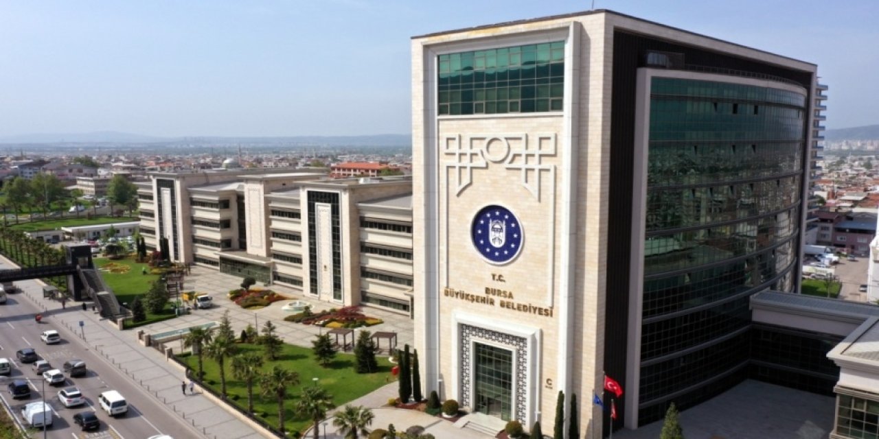 Sayıştay raporu ile ortaya çıktı: AKP’li belediye kendi şirketlerine kendi kefil olmuş