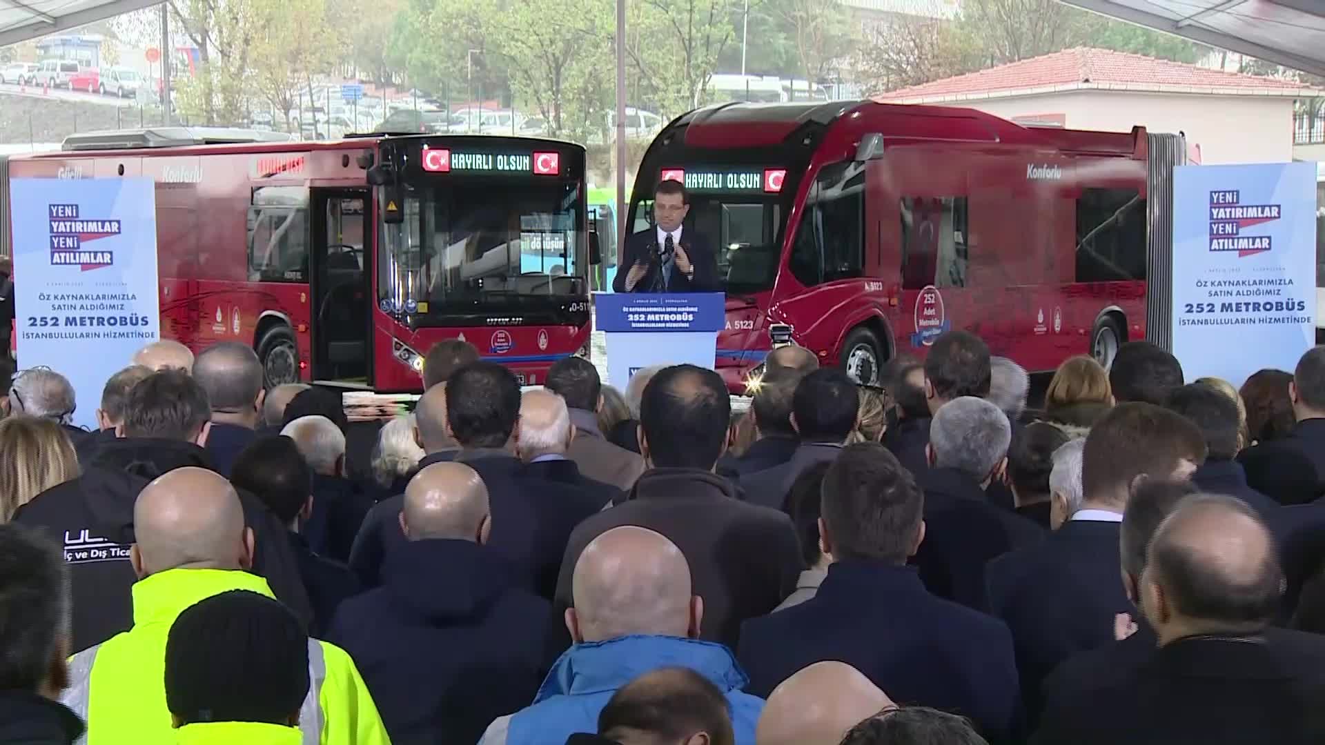İmamoğlu: 2015 yılından beri otobüs alınmadı, kredisi hazırdı, Erdoğan'a imzalatamadık