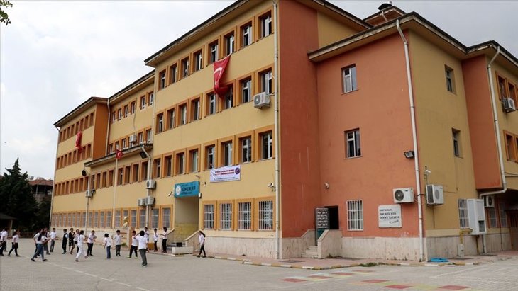 İstanbul'da riskli olduğu için tahliye kararı verilen okullar hangileri?