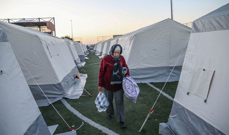 Depremzedenin çadırda kaldığı Hatay'da 'Kaymakam evleri' için 29 milyonluk ihale