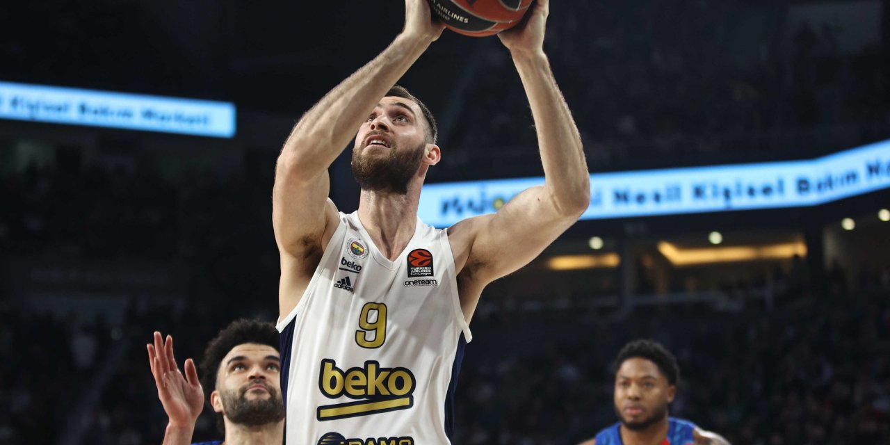 EuroLeague'deki Türk derbisinde zafer Fenerbahçe Beko'nun