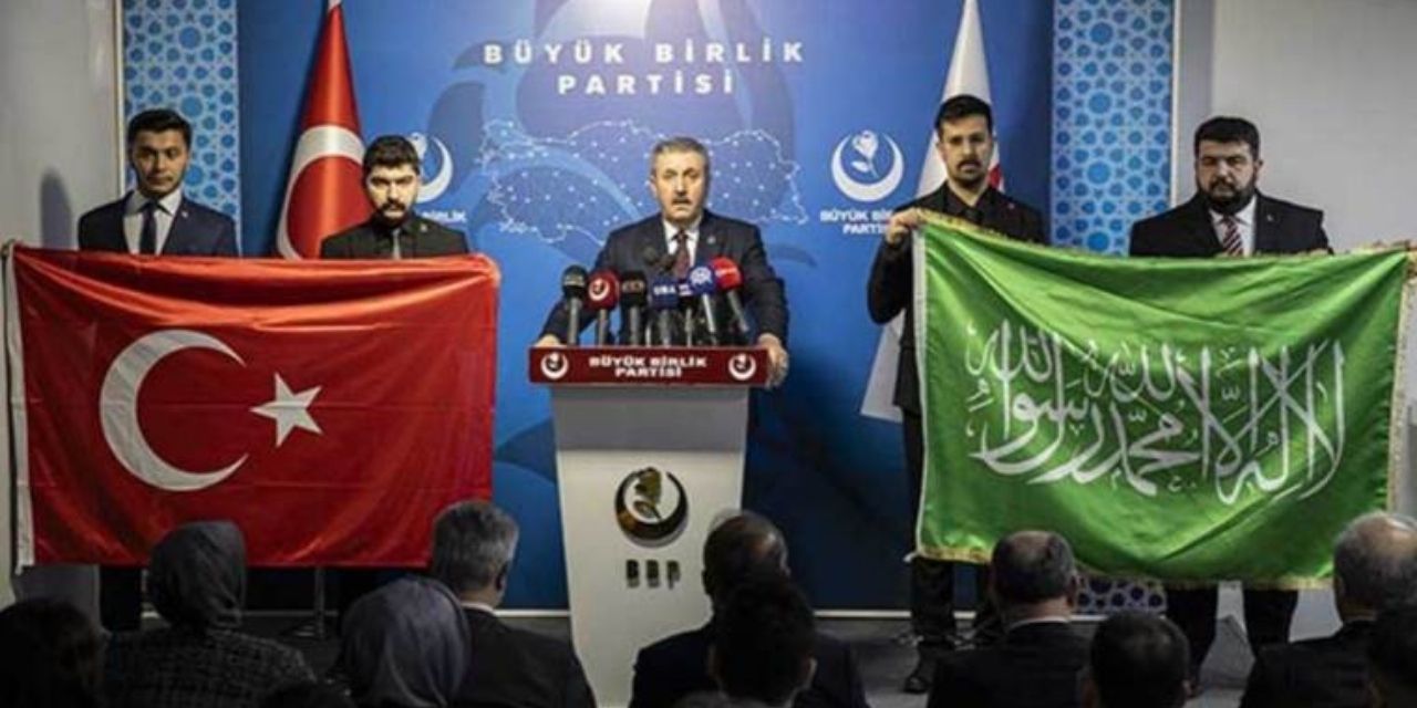 BBP Genel Başkanı Mustafa Destici, ‘Tevhid’ bayrağı açtı