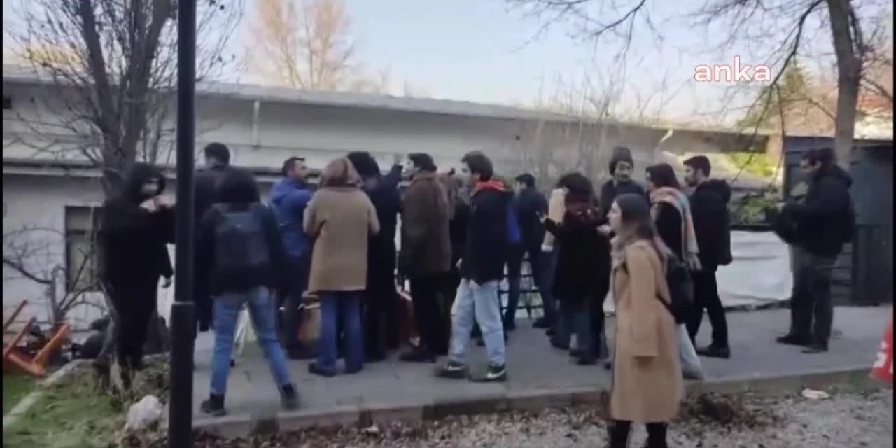 Ankara Üniversitesi'nde ülkücülerden öğrencilere saldırı