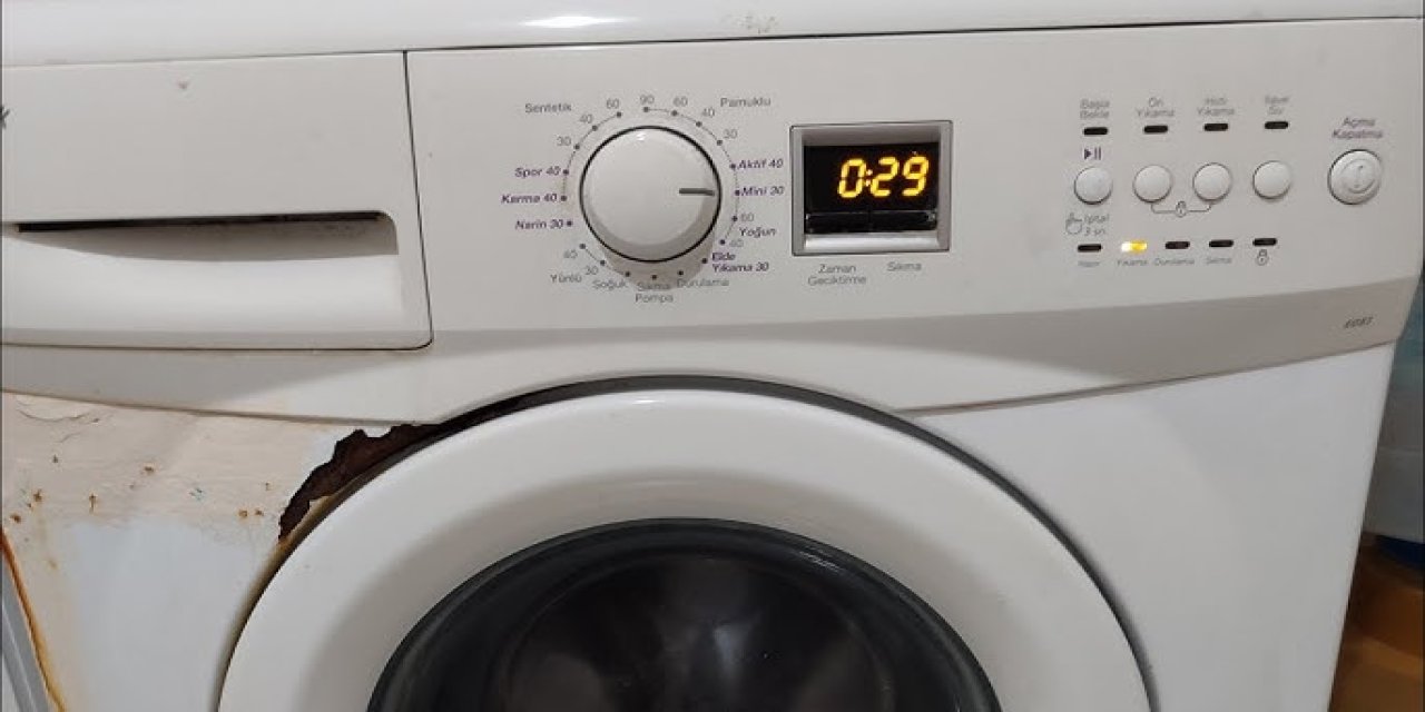 Çamaşır makinenizin ömrünü uzatın! Bunu yapanın makinesi servis yüzü görmüyor