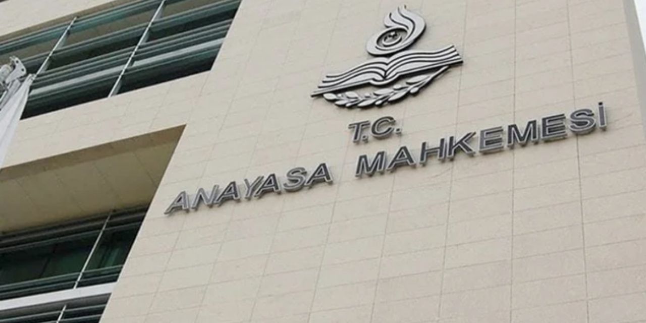 AYM: Tıbbi hata sonucu felç kalan hastaya 55 bin TL tazminat az