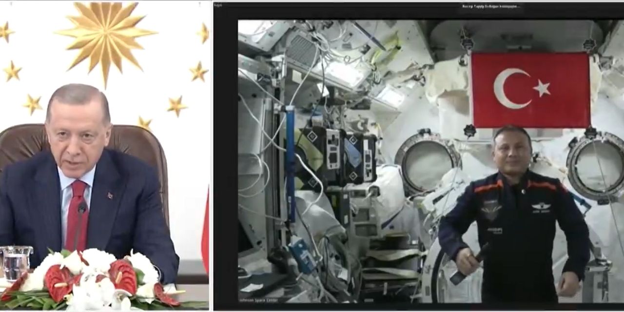 Uzay istasyonuna bağlanan Erdoğan, Alper Gezeravcı'yla görüştü