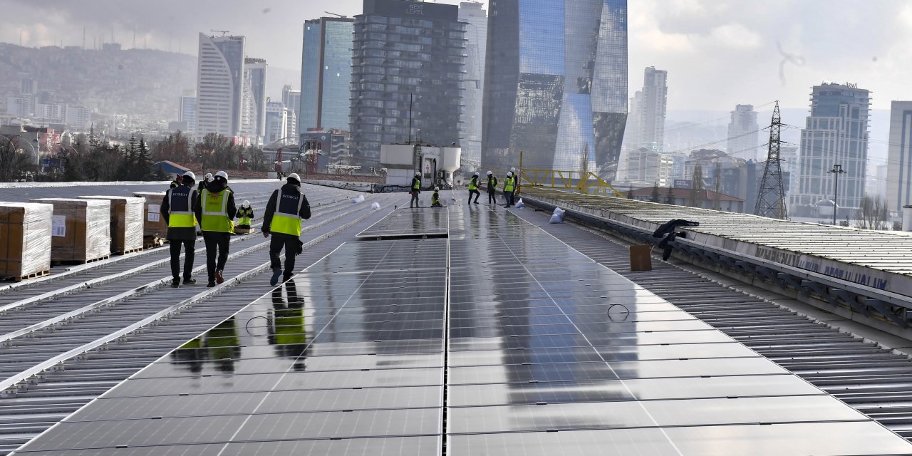 AŞTİ kendi enerjisini üretecek: Çatıya güneş panelleri kuruluyor