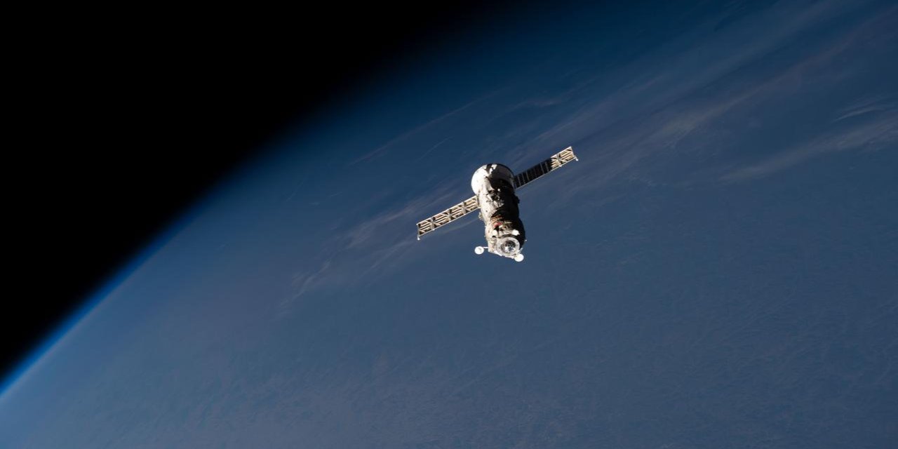 NASA astronotu Dünya'yı aradı: Uzaylı benzeri bir şey gördüm