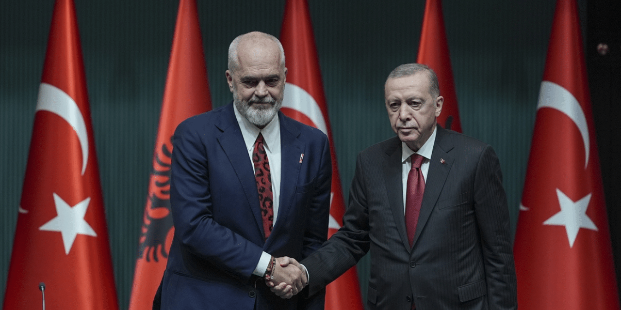 Erdoğan: Arnavutluk ile ilişkilerimizi zehirlemek isteyenlere fırsat vermeyeceğiz