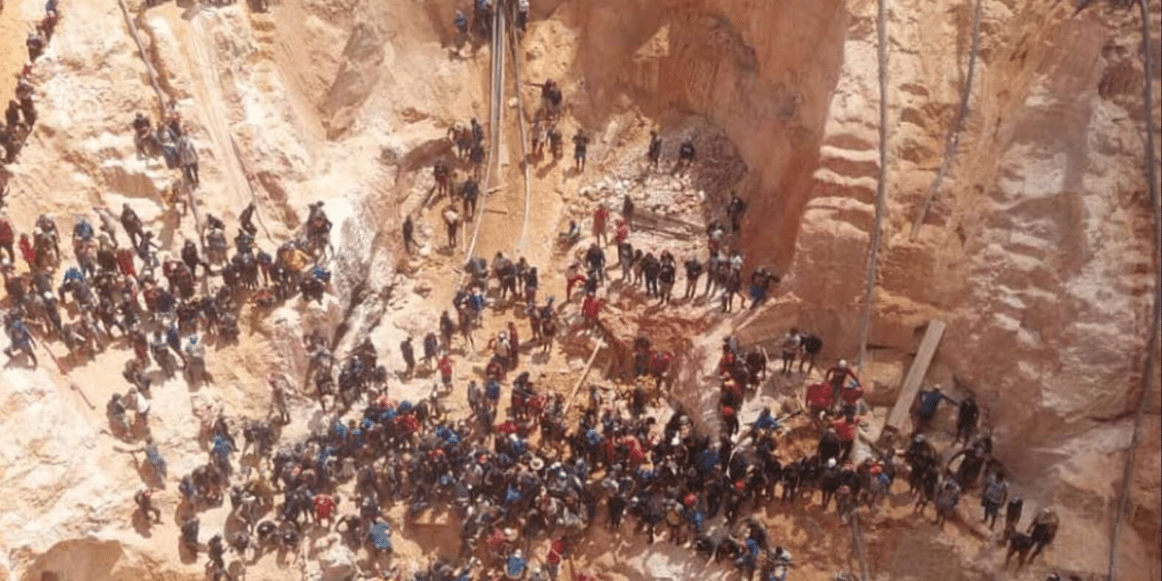 Venezuela'da kaçak altın madeni çöktü: 30 kişi öldü, 100'den fazla kişi toprak altında