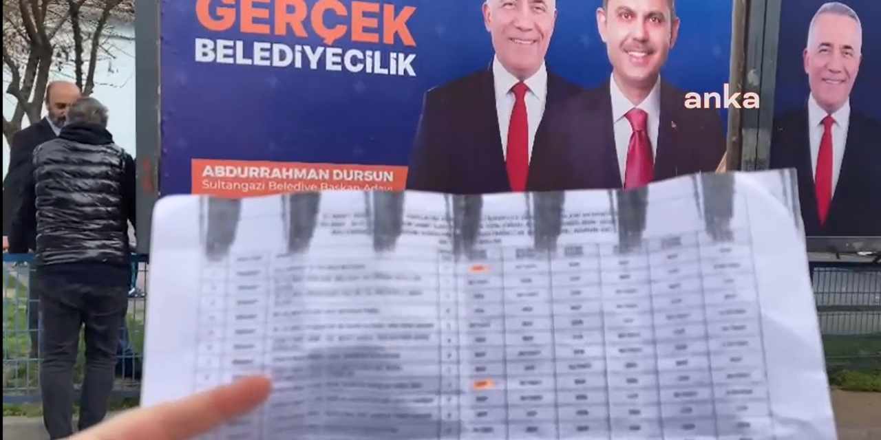 CHP'nin faturasını ödediği billboarda AKP reklamı