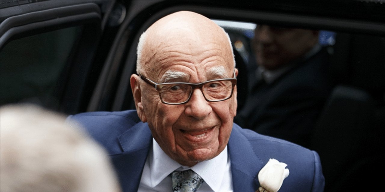 92 yaşındaki medya devi Murdoch 6. kez nişanlandı