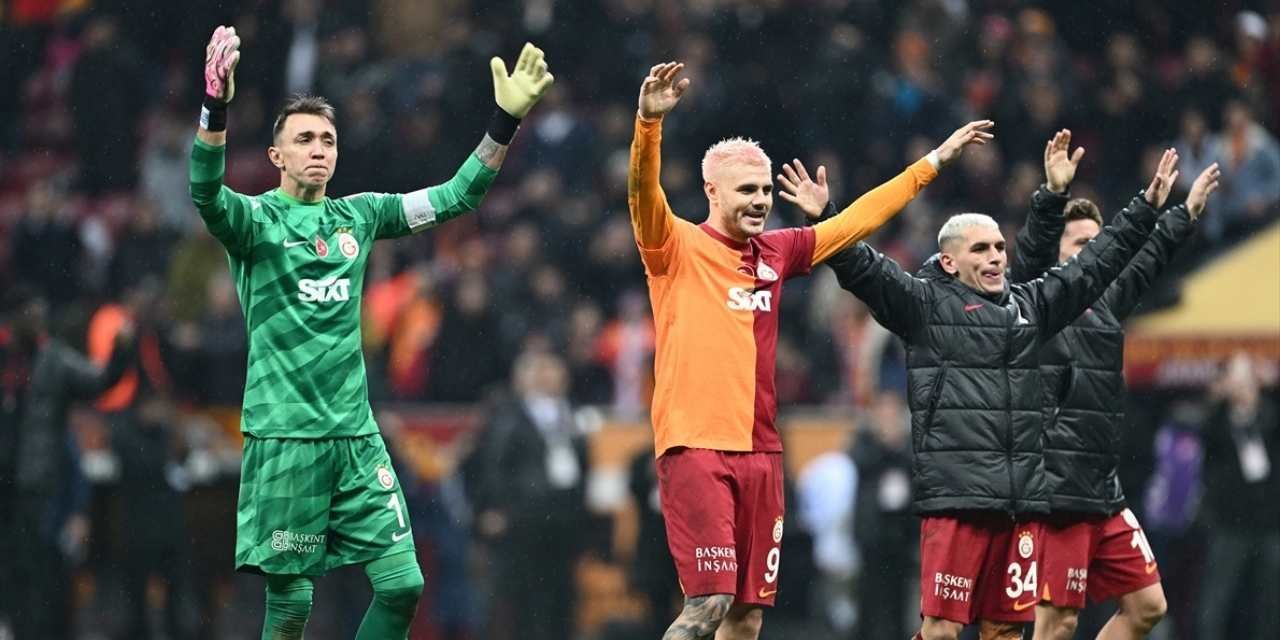 Galatasaray liderliği sürdürdü: Çaykur Rizespor'u 6-2 mağlup etti