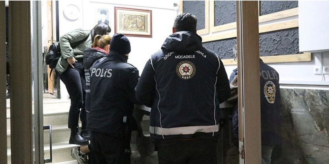 Bakan Ali Yerlikaya: İzmir'de 'Kalkan-15' operasyonu: 35 otele işlem yapıldı