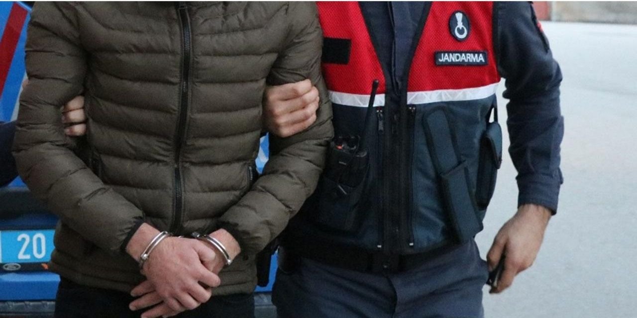 İstanbul'da rüşvet operasyonu: İki memur tutuklandı