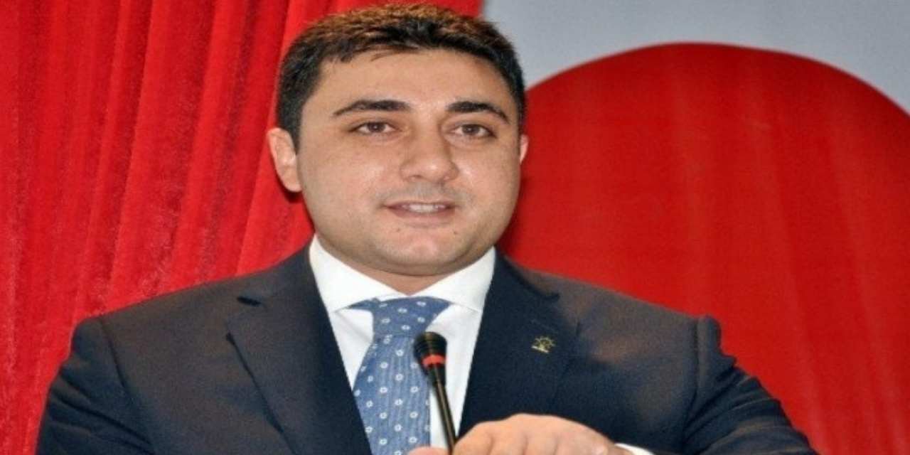 FETÖ üyeliğinden 6 yıl cezaevinde kalan Mehmet Demir, Şırnak'ta AKP için seçim çalışması yürütüyor