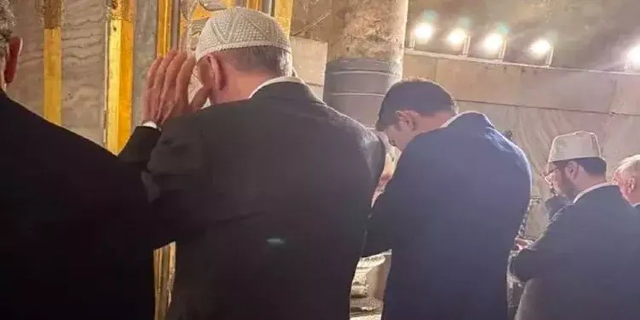 Erdoğan ve Kurum'dan seçimlere saatler kala Ayasofya'da dua