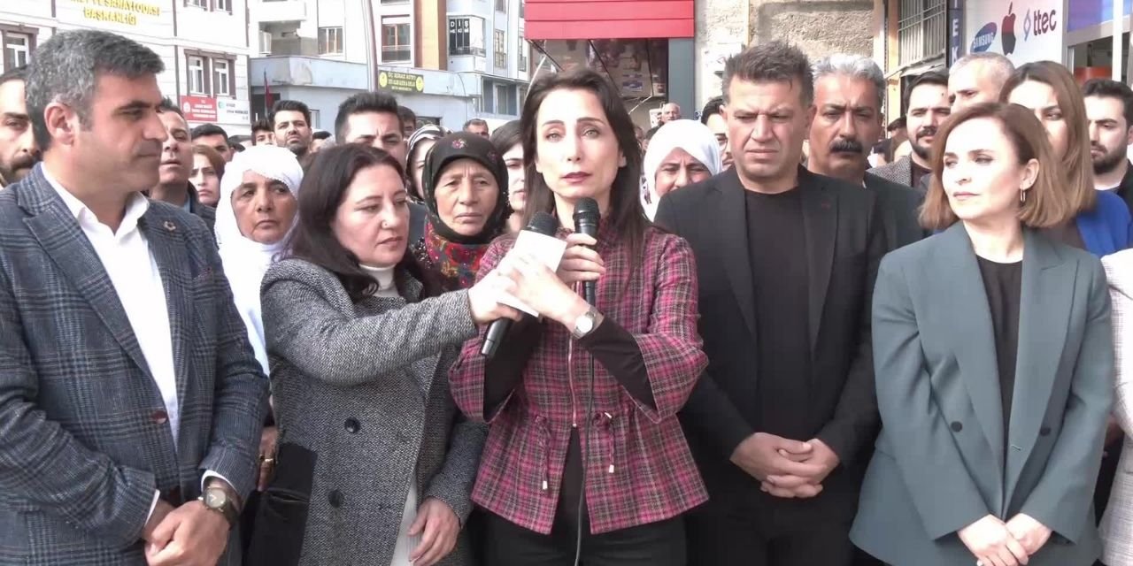 Hatimoğulları: YSK, AKP'nin koltuk değneği olmaktan vazgeç