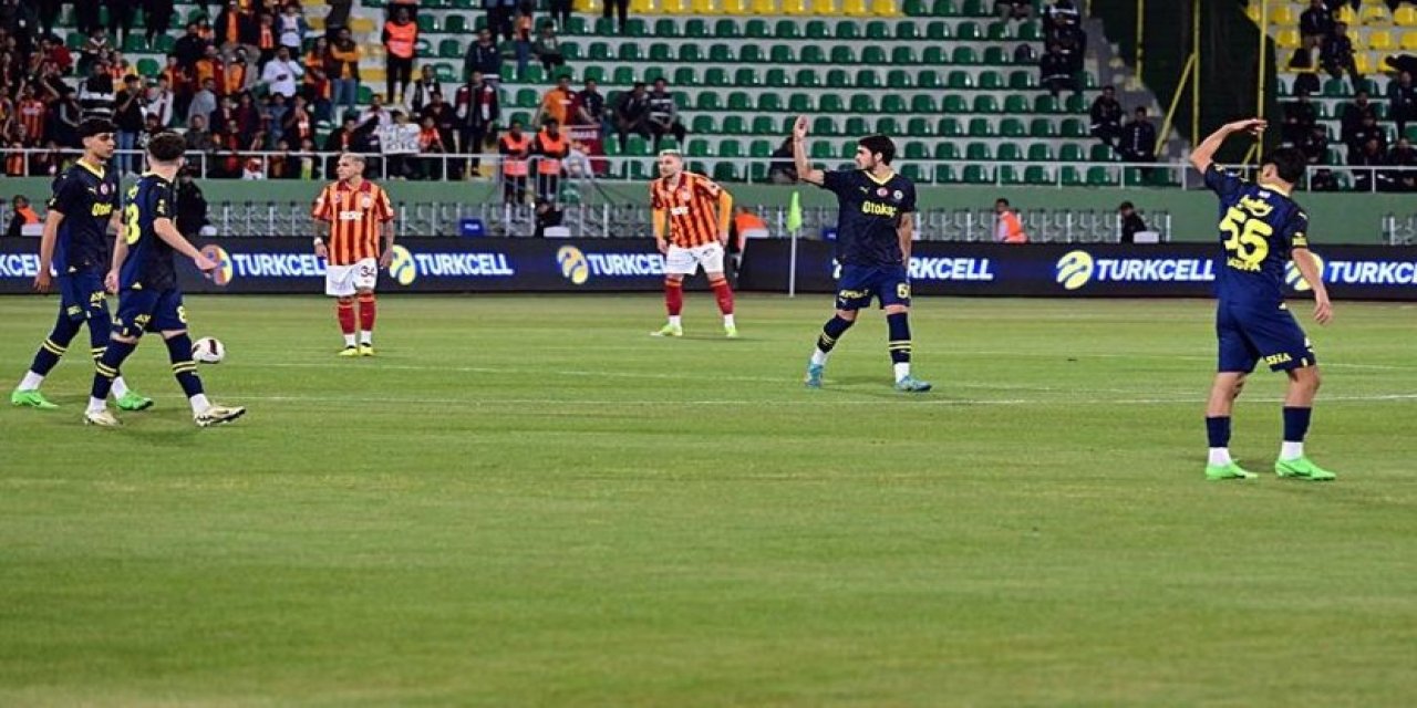 Süper Kupa finali yarıda kalmıştı: Fenerbahçe'nin cezası belli oldu