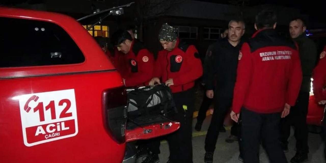 Antalya'da 134 kişi saatlerdir mahsur: Teleferik eğitimi alan 30 kişilik ekip Erzurum'dan Antalya'ya gidiyor